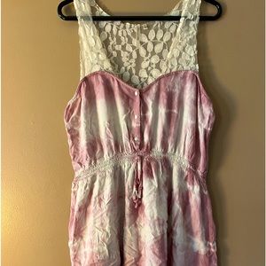 Tie dye flowy short dress with lace neck and back